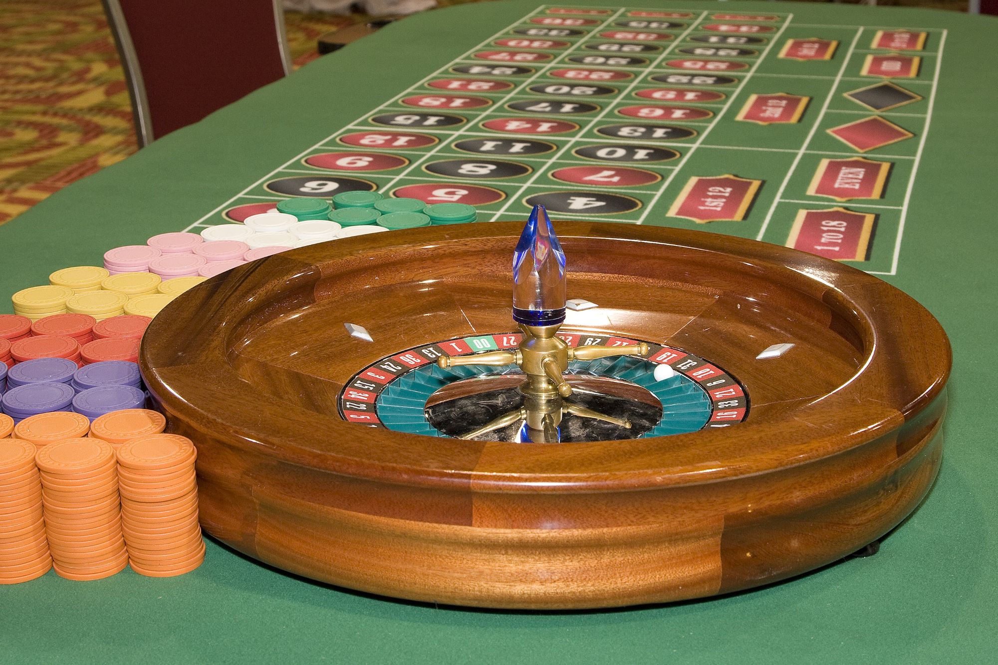 The Most Popular Table Games in Casinos: Blackjack, Roulette, and More